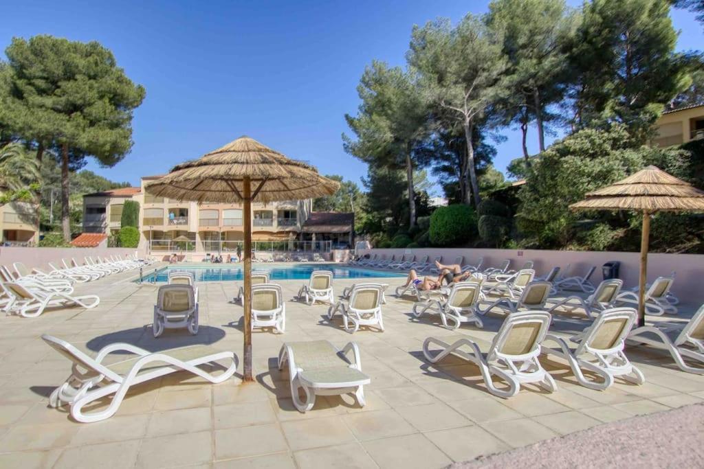 Appartement Piscine Tennis Acces Prive Plage Joia Sanary-sur-Mer Exteriér fotografie